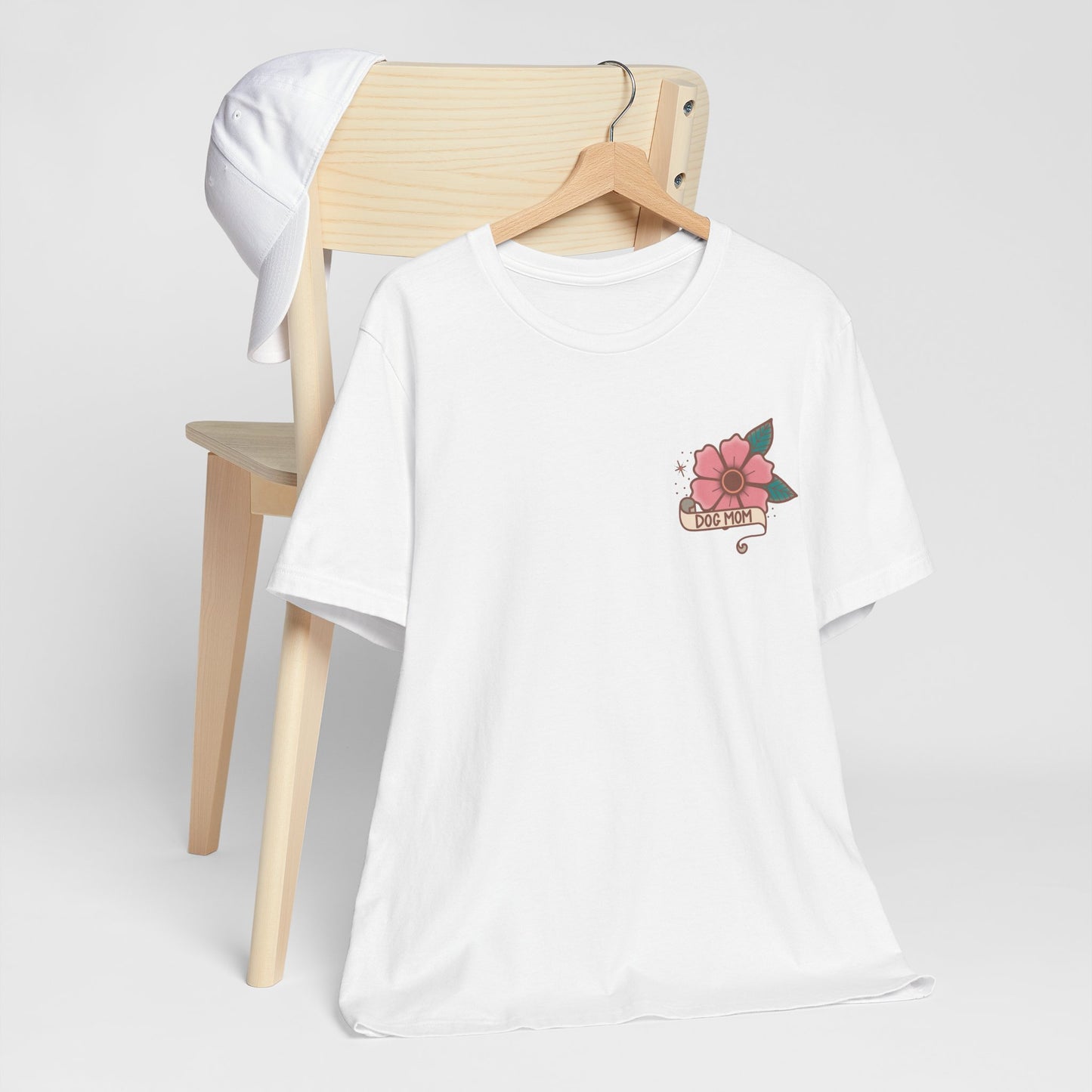 Dog Mom Short Sleeve Tee